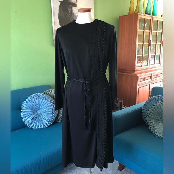 Vintage Dress - Picture 1 of 10